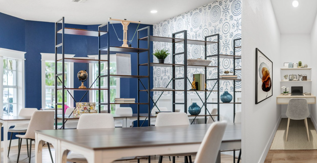 Hot Desk vs. Dedicated Desk: What’s Best for You?